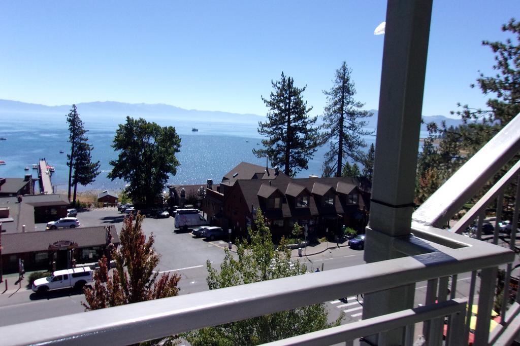 Pepper Tree Inn Tahoe City Exterior photo