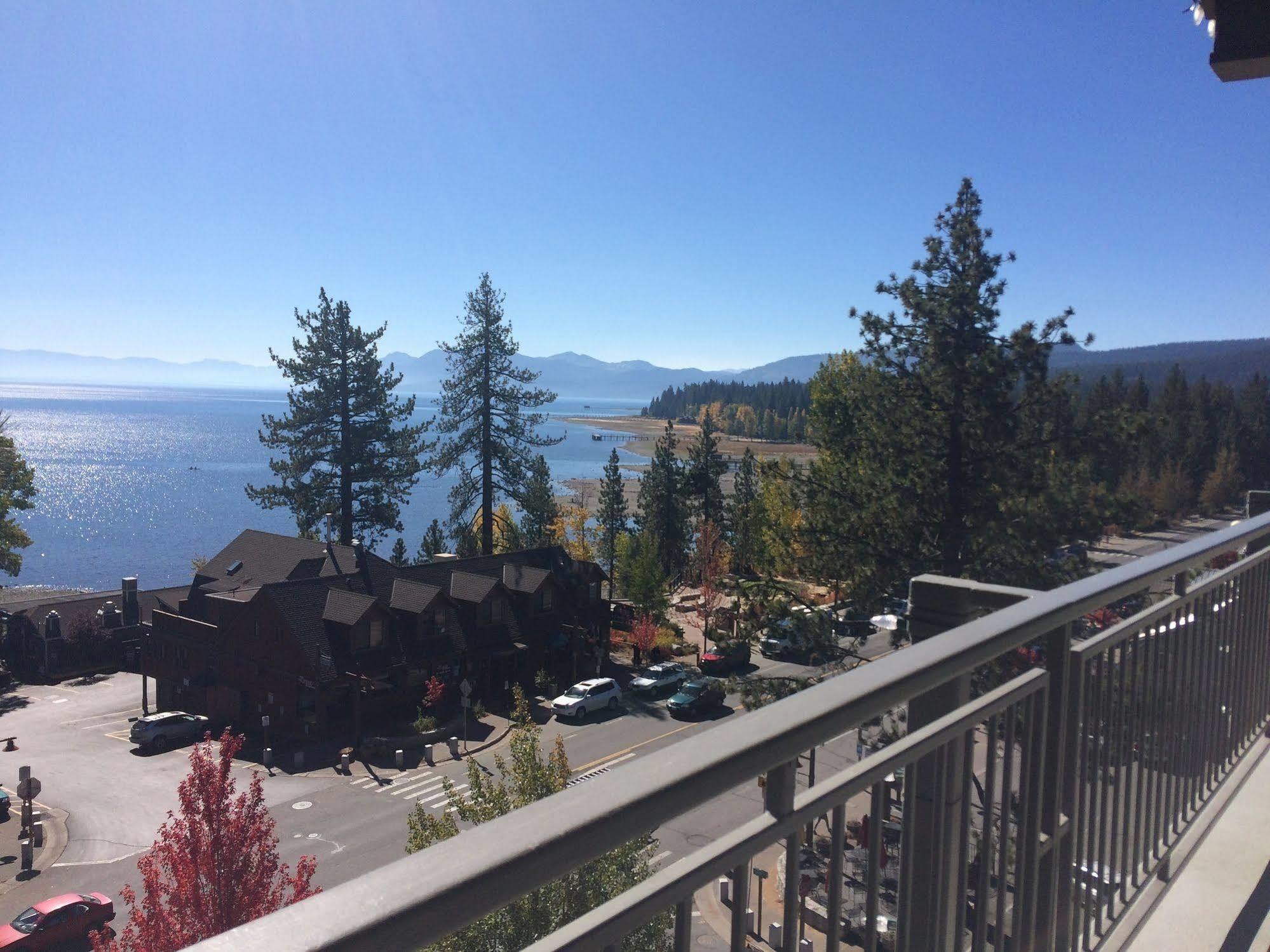 Pepper Tree Inn Tahoe City Exterior photo