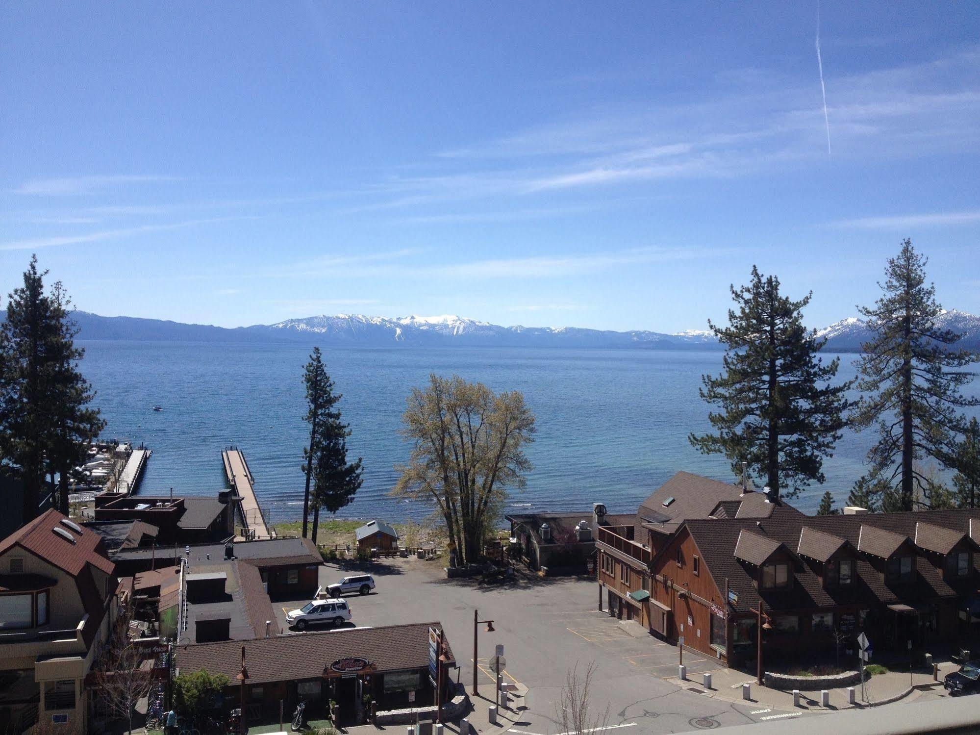 Pepper Tree Inn Tahoe City Exterior photo